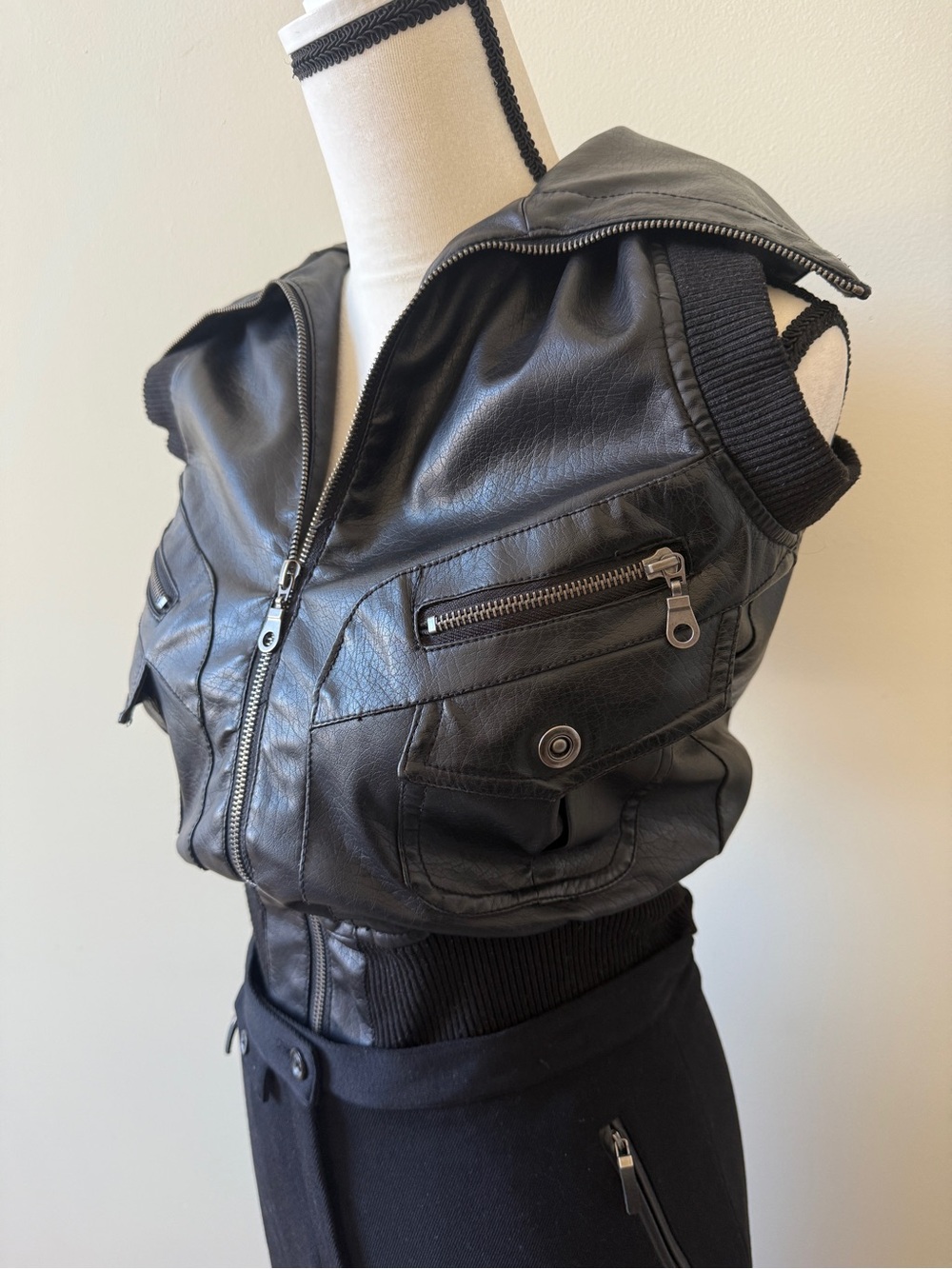 Ralph Lauren Black  Zip Pencil Skirt w/ Paris blue vest